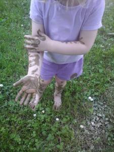 livre comment élever un enfant sauvage en ville Scott D sampson, unschooling, retour à la nature, enfant en pleine nature, planete parentage blog